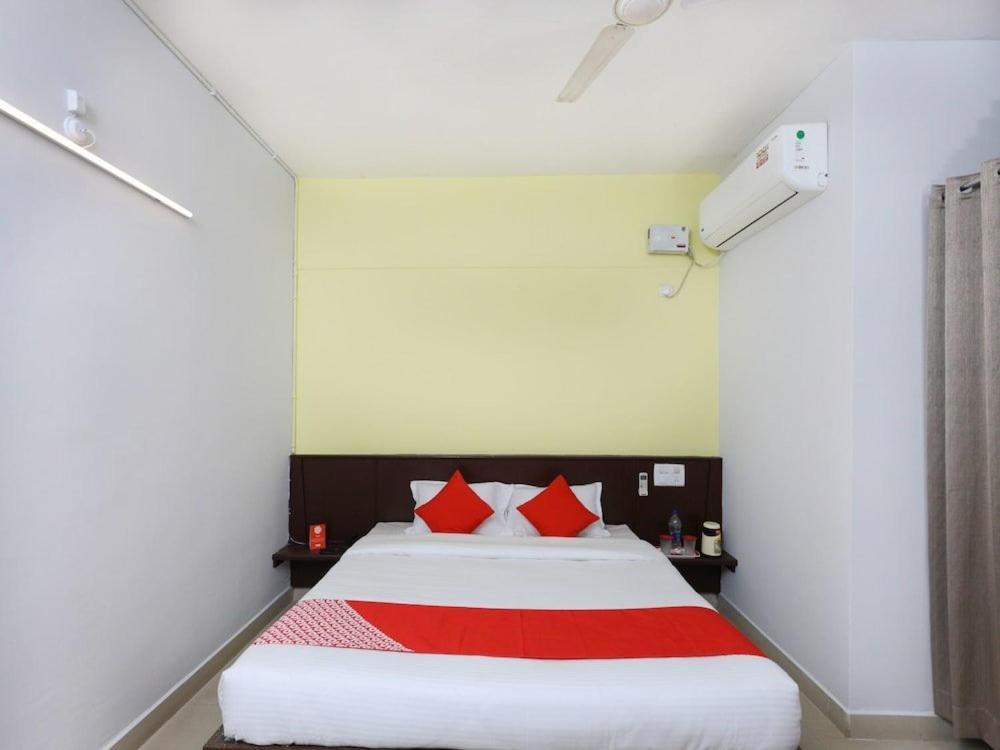 טירופאטי Sai Golden Rooms מראה חיצוני תמונה